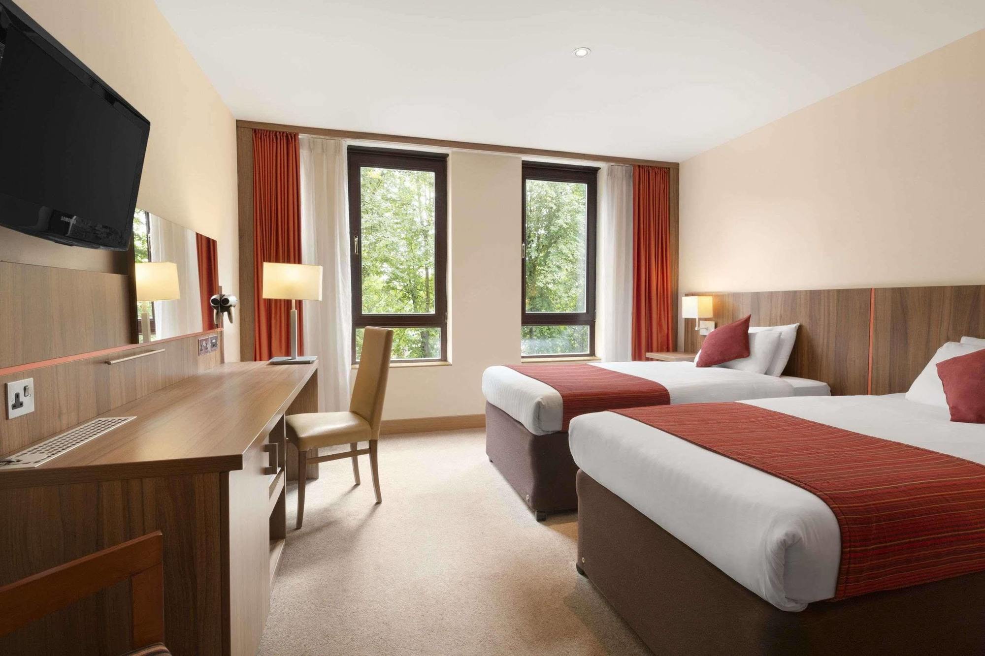 Ramada - Heathrow East
