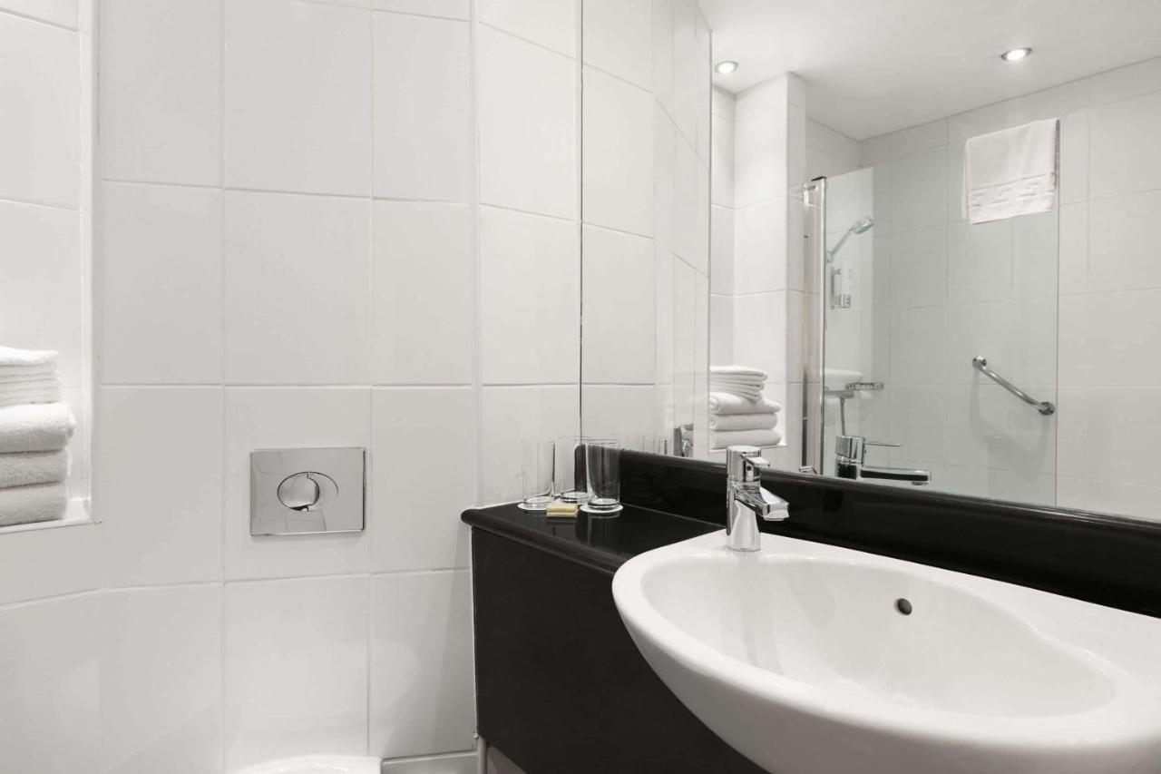 Ramada - Heathrow East Hotel Hounslow