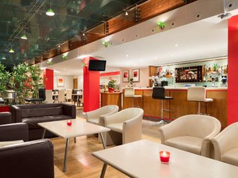 Hotel Ramada - Heathrow East 3*