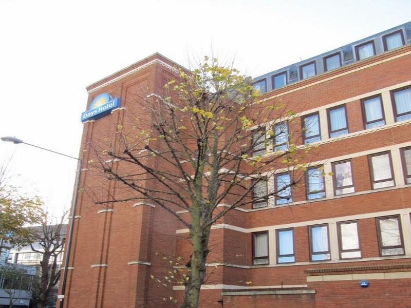 Ramada - Heathrow East Hotel Hounslow