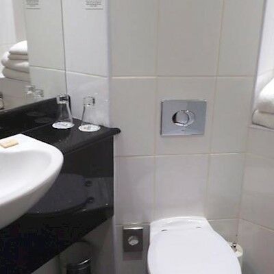 Ramada - Heathrow East